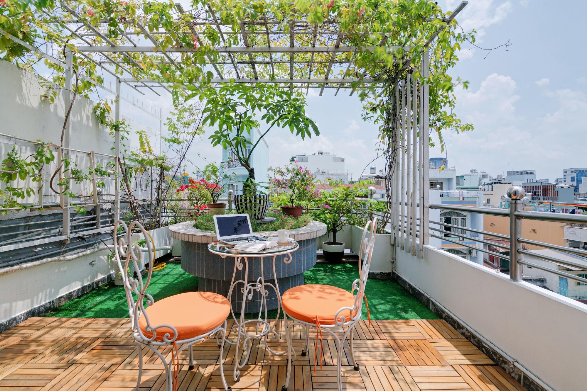 Отель Chez Mimosa Boutique - New Address 135 Tran Hung Dao Хошимин Экстерьер фото