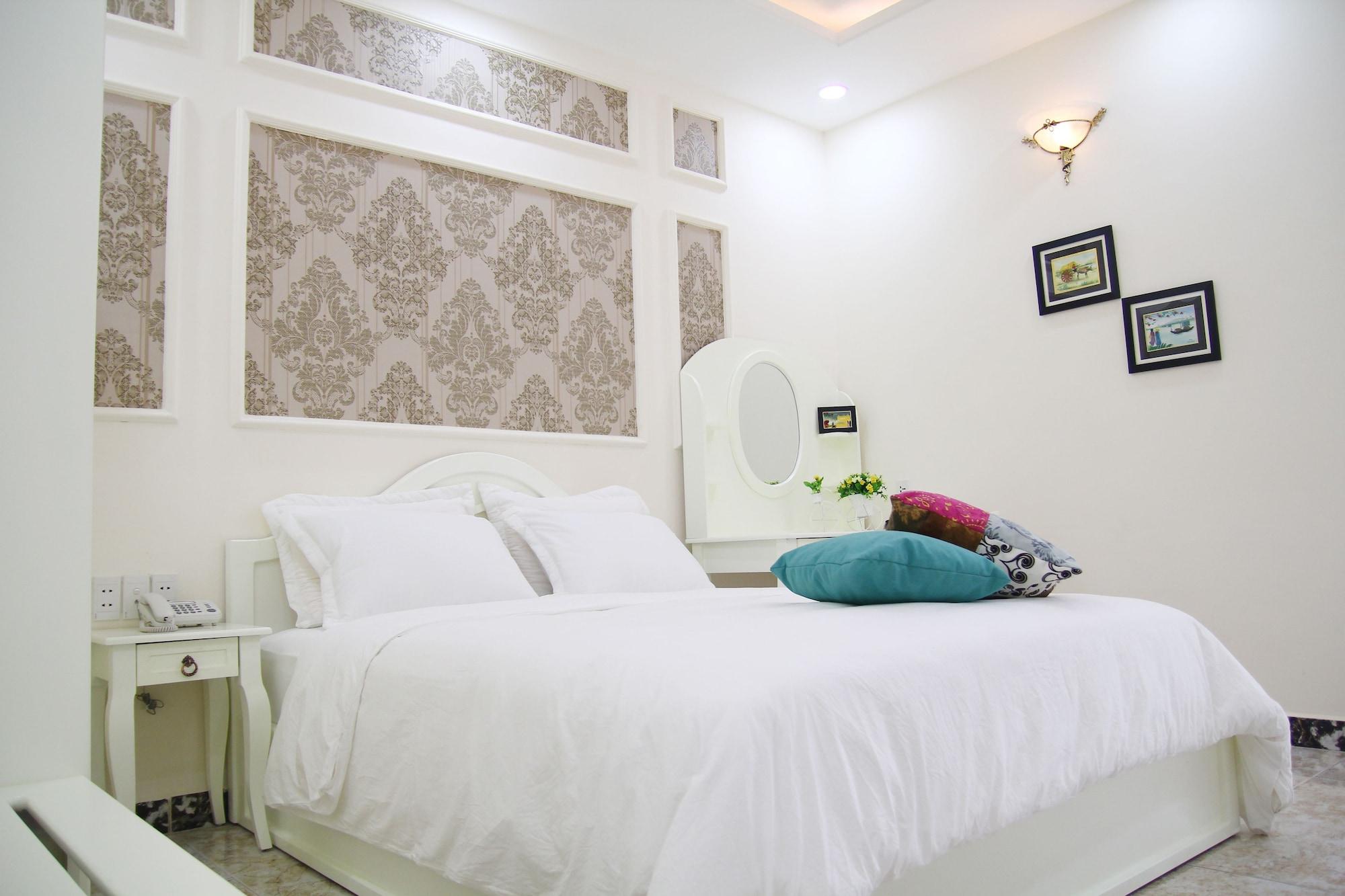 Отель Chez Mimosa Boutique - New Address 135 Tran Hung Dao Хошимин Экстерьер фото