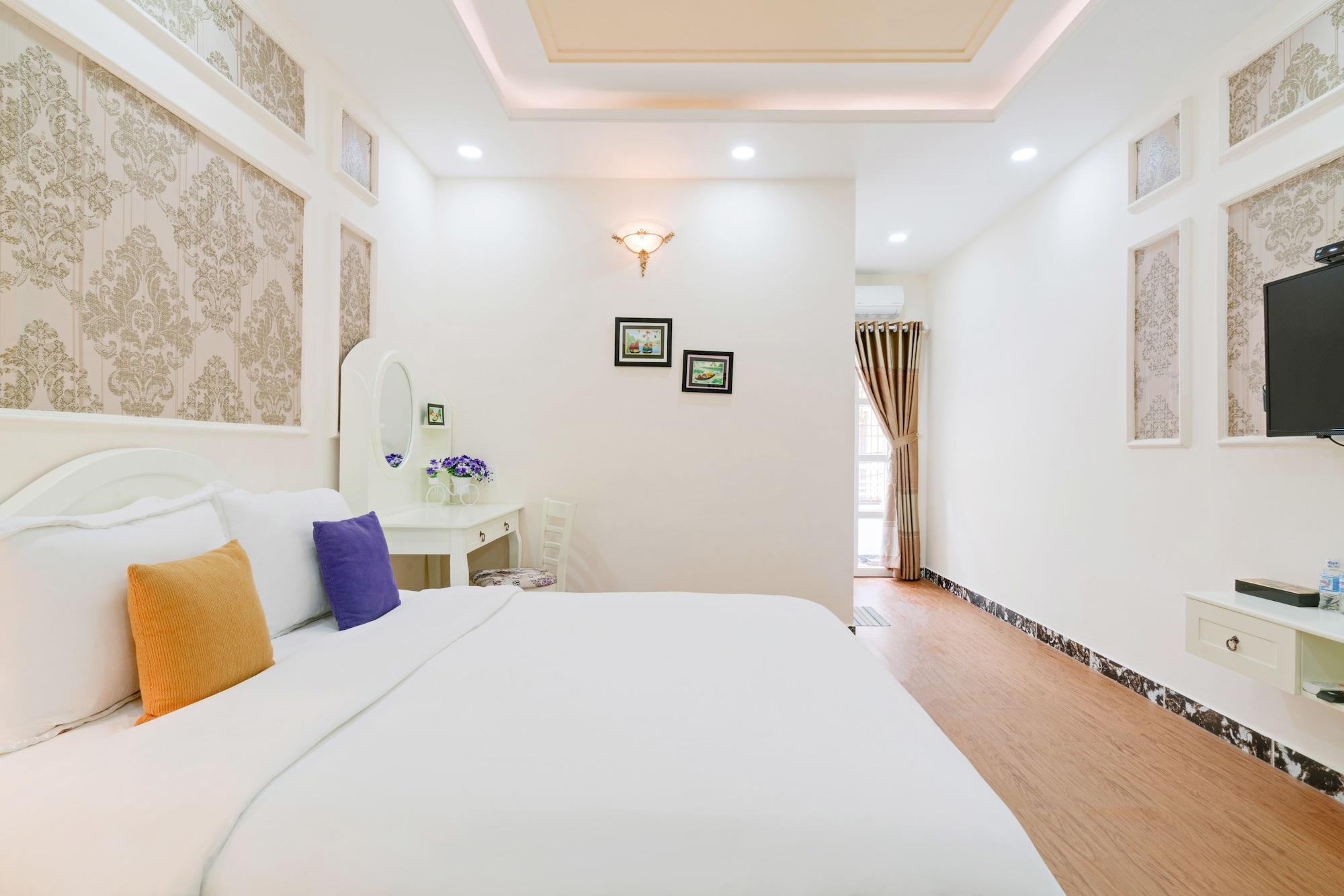 Отель Chez Mimosa Boutique - New Address 135 Tran Hung Dao Хошимин Экстерьер фото