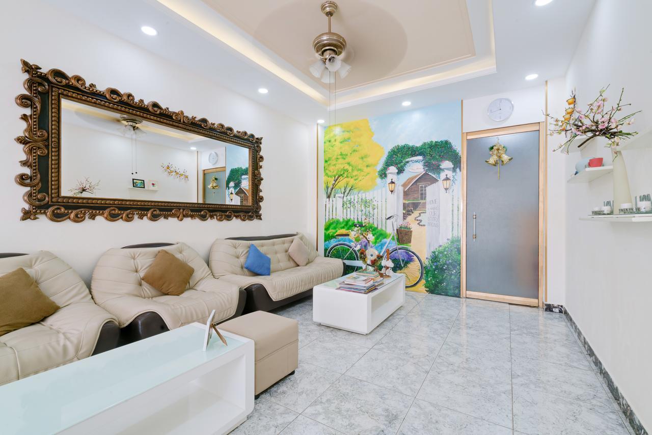 Отель Chez Mimosa Boutique - New Address 135 Tran Hung Dao Хошимин Экстерьер фото