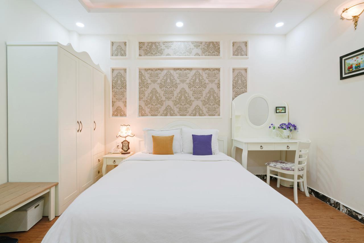 Отель Chez Mimosa Boutique - New Address 135 Tran Hung Dao Хошимин Экстерьер фото